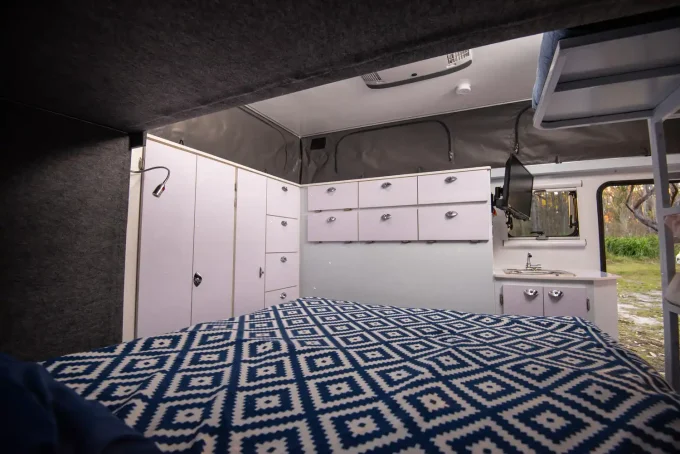 blue tongue camper xh16 hybrid caravan bedroom storage