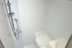 Internal ensuite with shower
