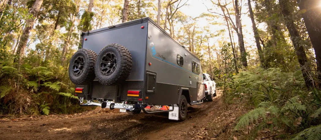 blue tongue hybrid caravan xc16