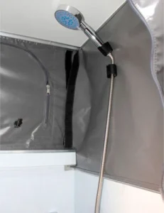 Fully enclosed shower and toilet room