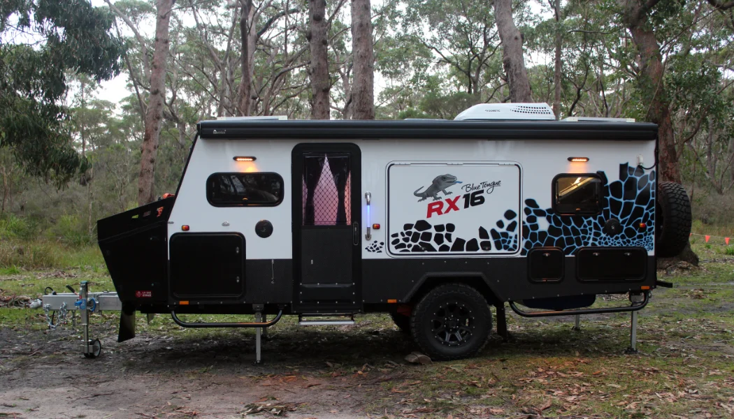 blue tongue rx16 hybrid caravan travel moe