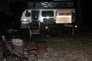 blue tongue XH13L hybrid caravan
