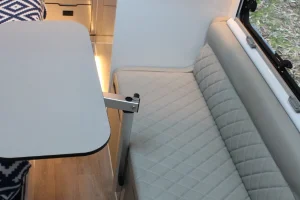 blue tongue XH13L hybrid caravan