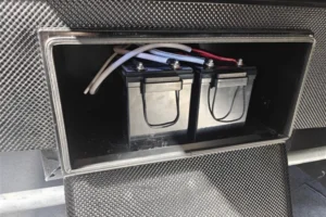 blue tongue hybrid caravan xh16l