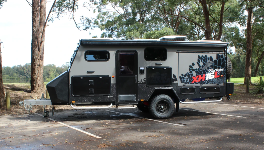 blue-tongue-hybrid-caravan-xh16L-before blue tongue hybrid caravan xh16l travel mode