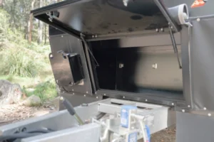 Jerrycan storage