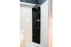 blue tongue hybrid XHL ensuite