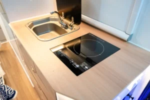 blue tongue hybrid XHL internal kitchen