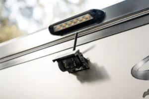 blue tongue hybrid XHL orange-white light and reversing camera