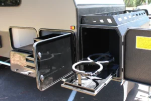 Stow your gas bottle!