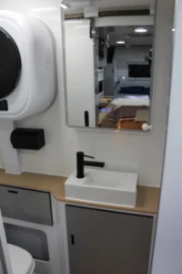 XH17-6i Ensuite Vanity