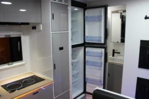 XH17-6i Internal Fridge